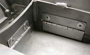 http://www.autocomponenti.com/performance_parts/trap_door_oil_pan.htm